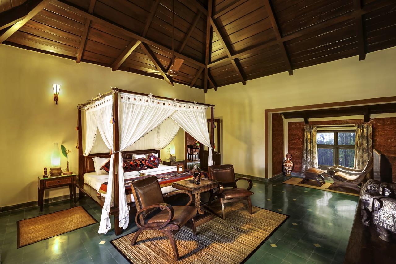 Hoysala Village Resort Hassan Extérieur photo